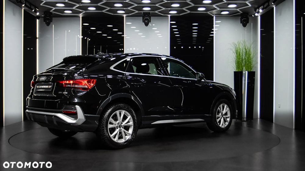 Audi Q3 Sportback 35 TFSI S tronic S line - 8