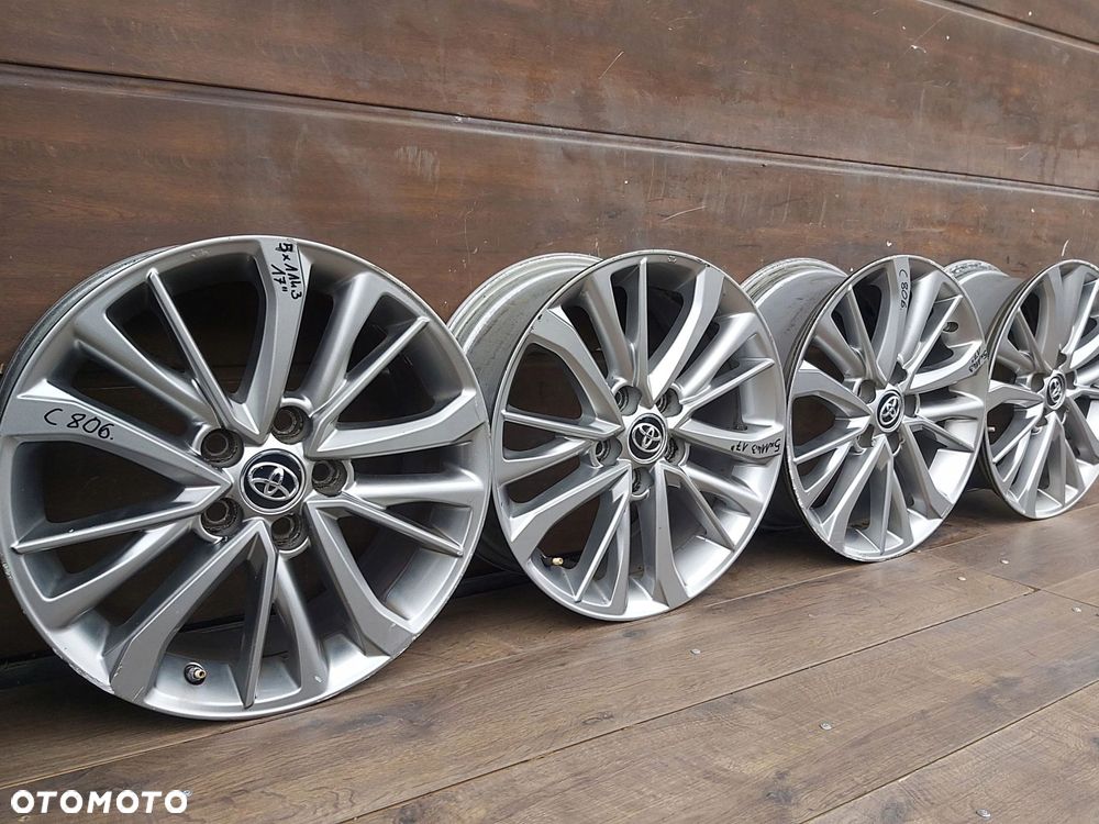 Toyota Yaris Cross alufelgi 17 felgi 5x114,3 HL8104-11GY02 - 2