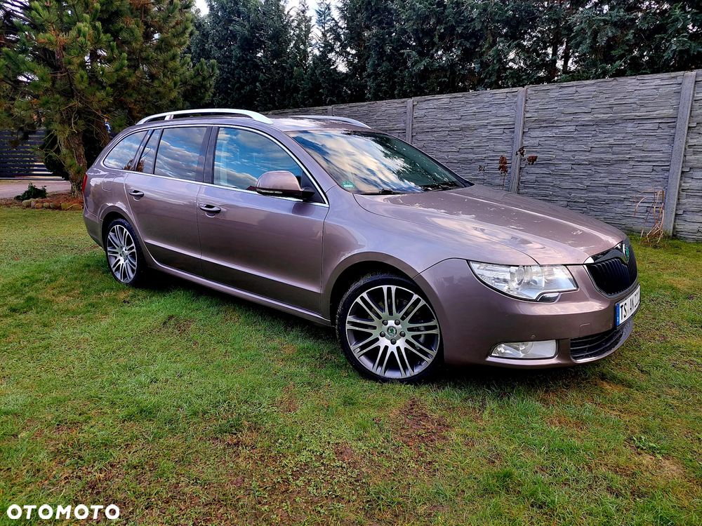 Skoda Superb 1.6 TDI GreenLine - 6