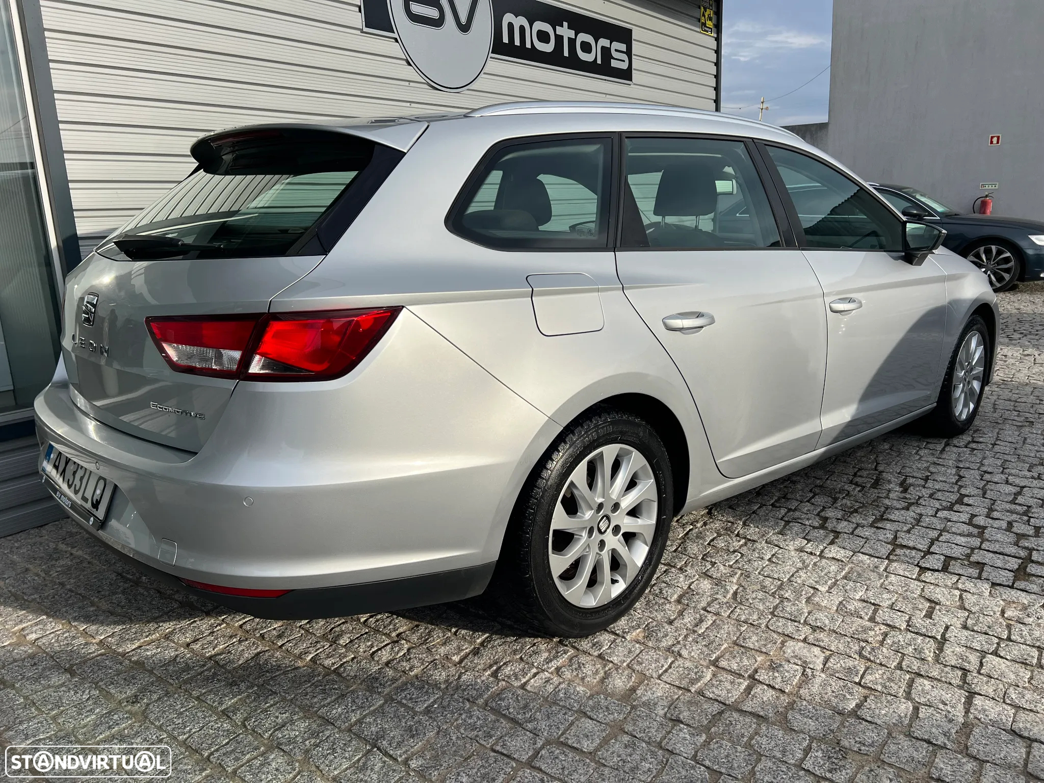 SEAT Leon ST 1.6 TDI Style Ecomotive - 11