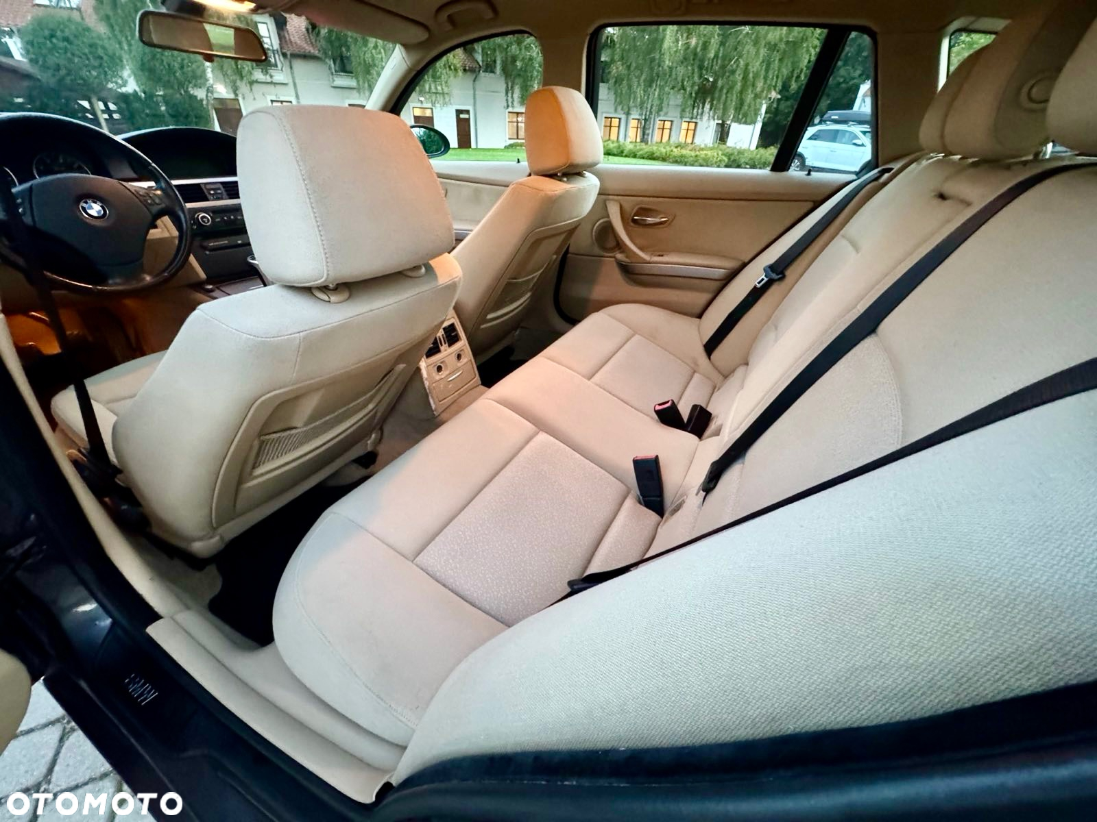 BMW Seria 3 320i - 8