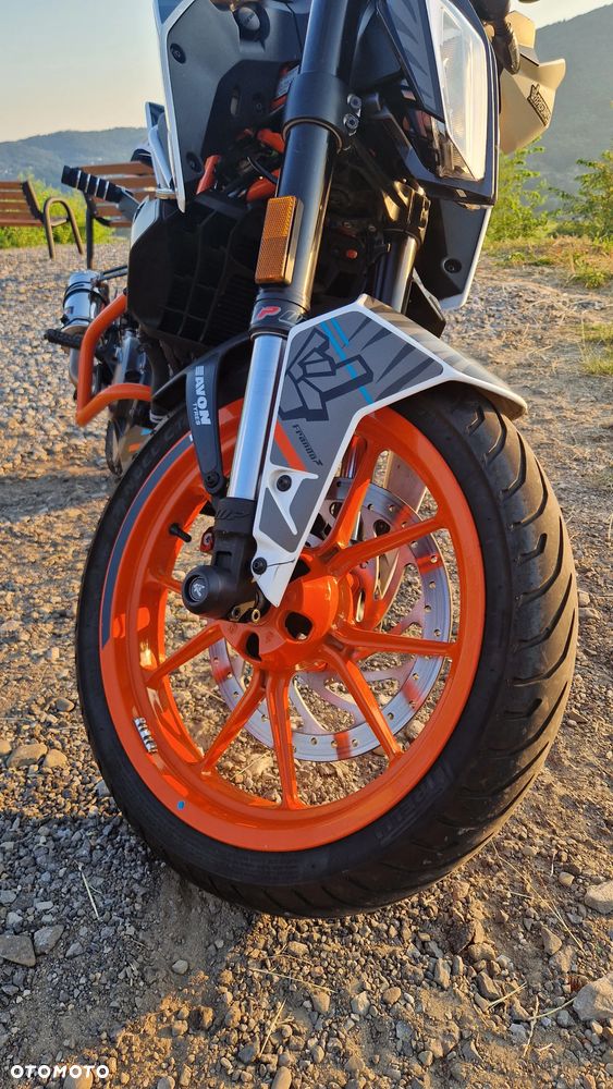 KTM Duke 390 - 12
