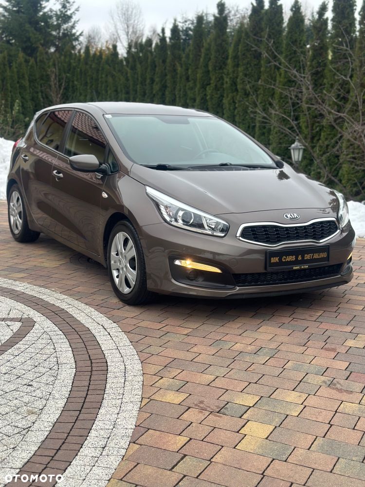 Kia Ceed 1.4 CVVT ISG Dream Team Edition - 5