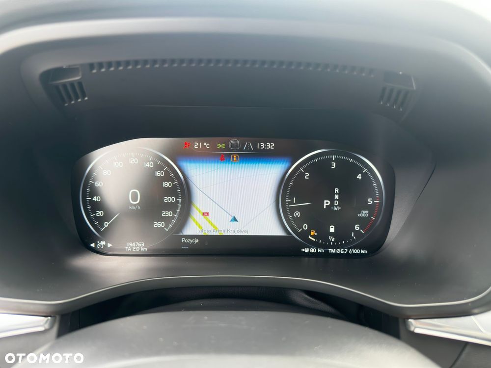 Volvo XC 60 B4 D AWD Inscription - 12