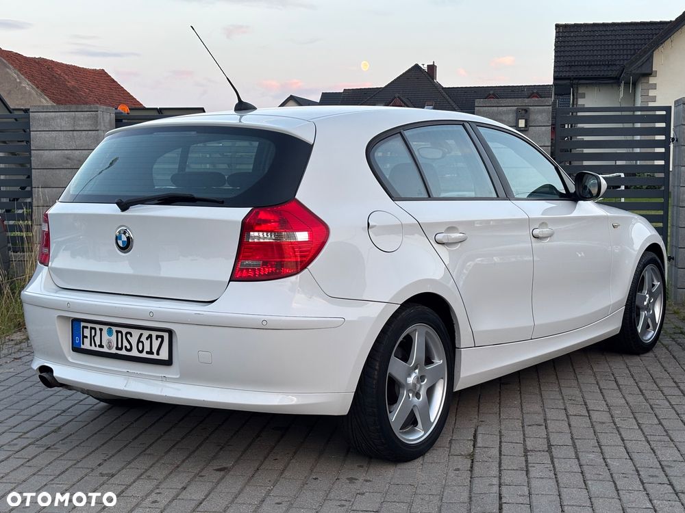 BMW Seria 1 116i - 4