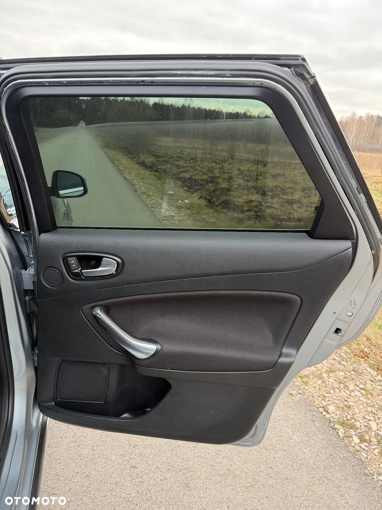 Ford Mondeo 2.0 TDCi Viva Titanium - 14