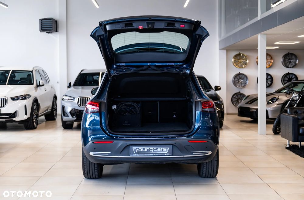 Mercedes-Benz EQA 250 66.5kWh Electric Art - 10