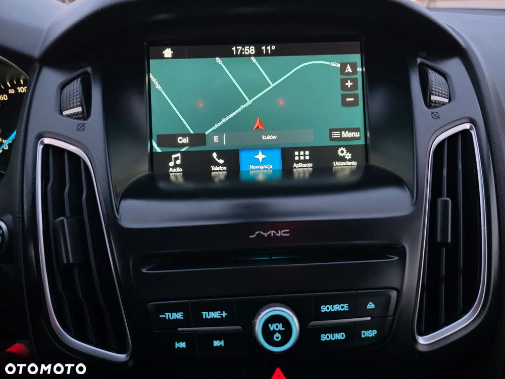 Ford Focus SW 2.0 TDCi Titanium ASS - 32