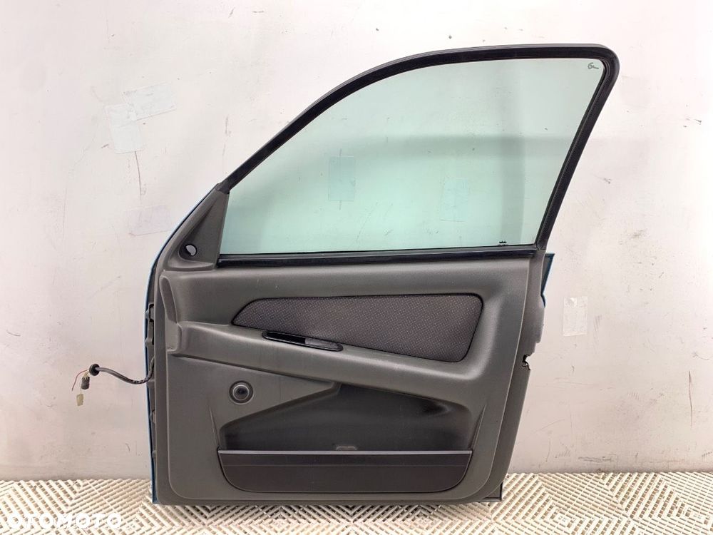 DRZWI PRAWY PRZÓD  LIGIER XTOO (LXT) 2005 - 2012 0.5 4 kW [5 KM] olej napędowy 2005 - 2012 - 6