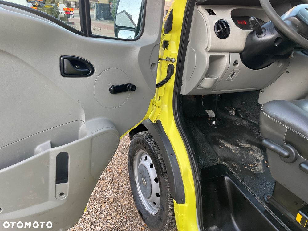 Renault Master wywrotka 7 osób Doka - 23