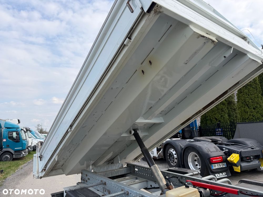 Renault Master Wywrotka Doka 7 miejsc - 9