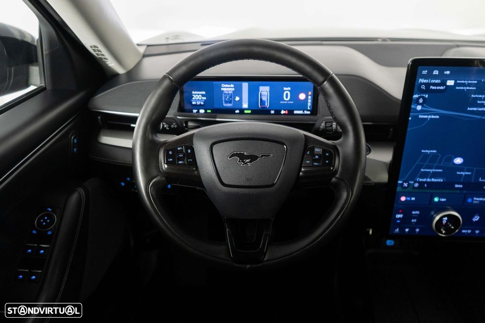 Ford Mustang Mach-E Standard - 27