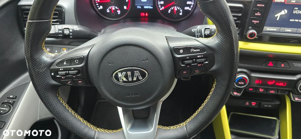 Kia Stonic - 12