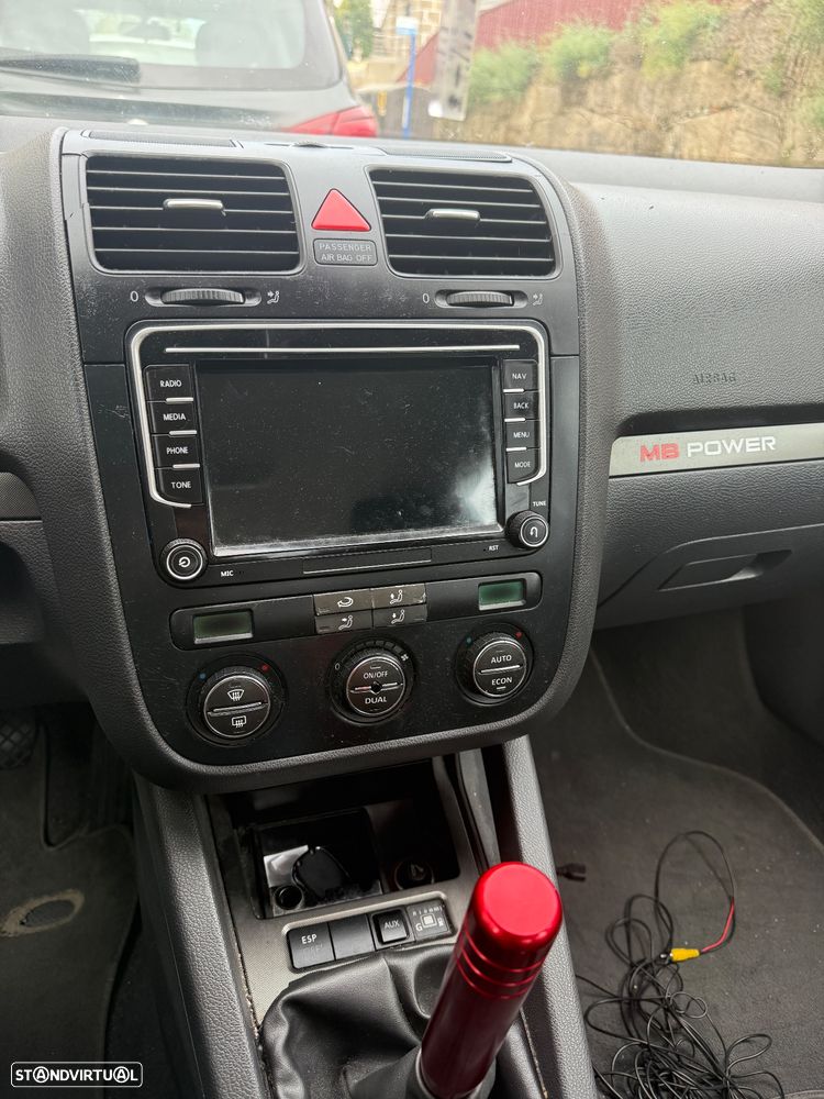 VW Golf 1.4 FSi Confortline - 6