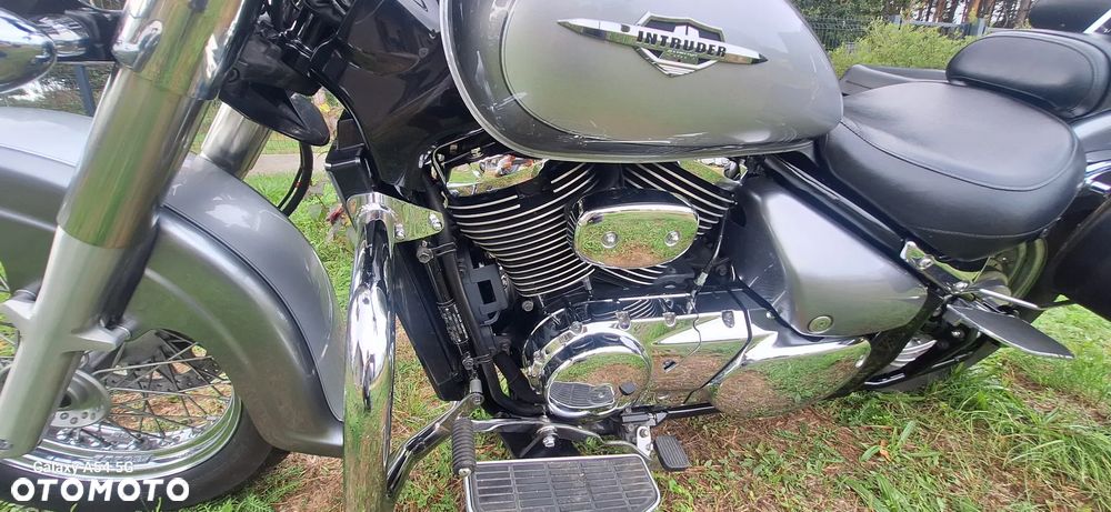 Suzuki VL 800 Volusia - 3