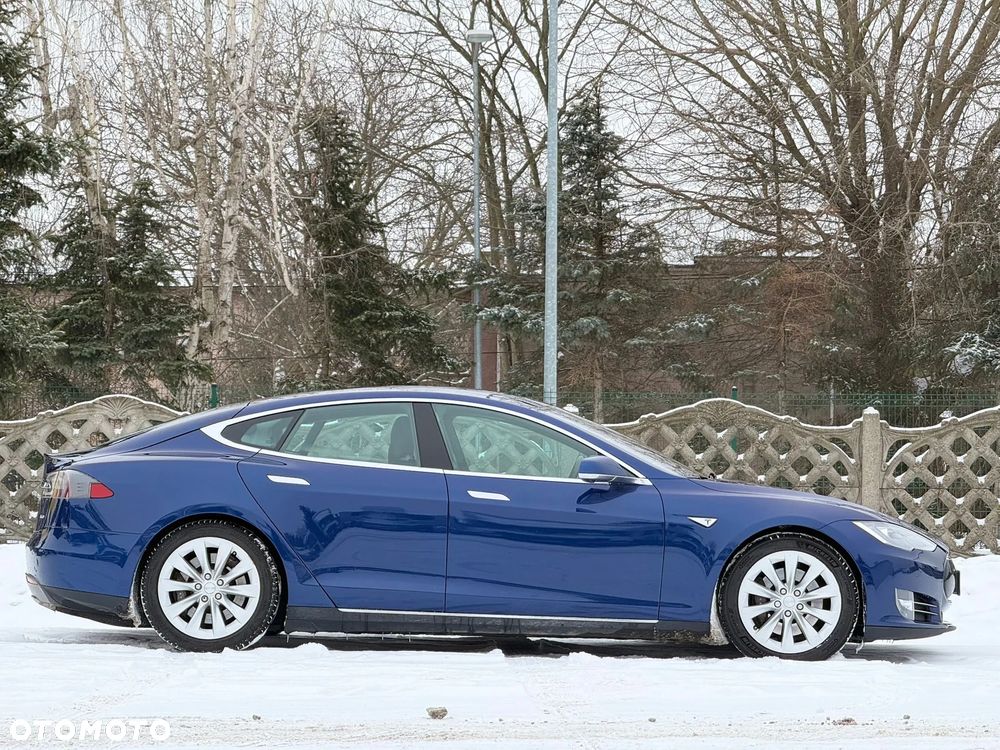 Tesla Model S Long Range Plus - 2