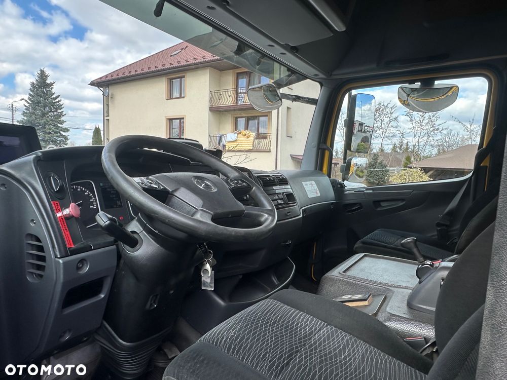 Mercedes-Benz Atego 1218  2016 / 2017 Pomoc Drogowa Laweta Widły - 9
