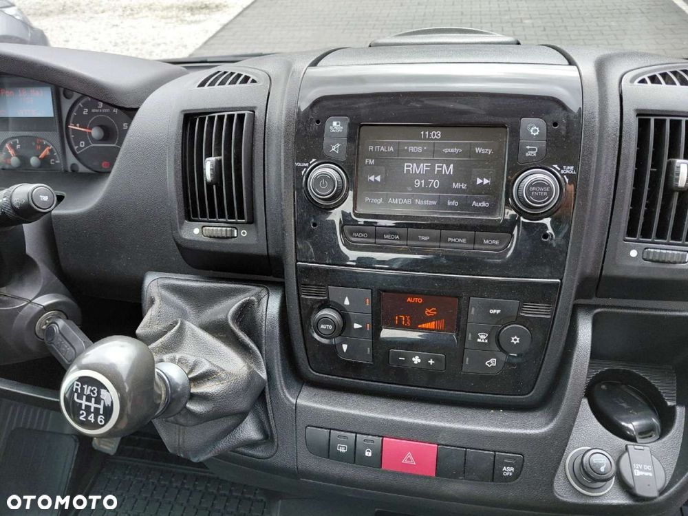 Peugeot BOXER - 17