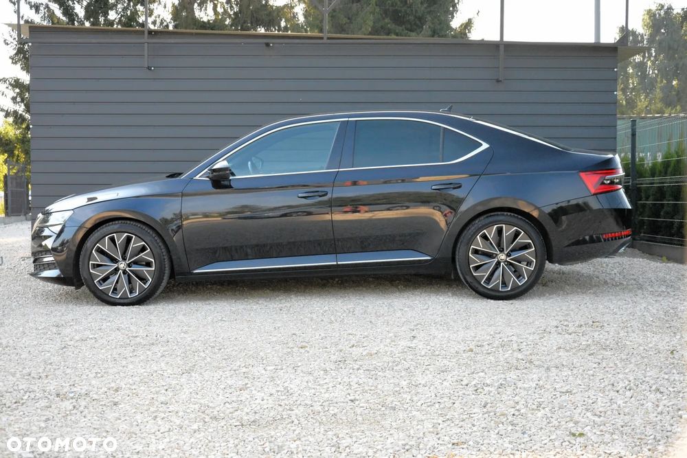 Skoda Superb 2.0 TDI SCR L&K DSG - 4