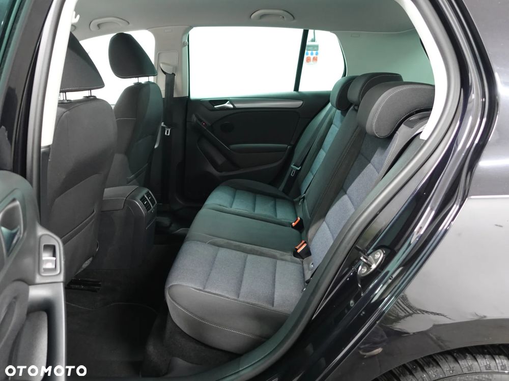 Volkswagen Golf 1.2 TSI BMT Trendline - 24
