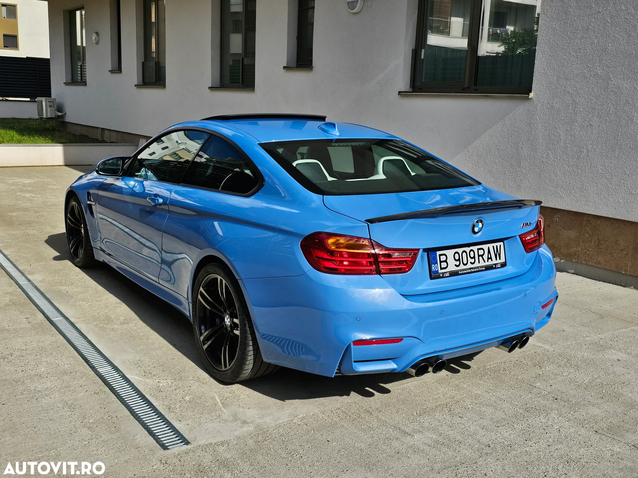 BMW M4 Coupe DKG - 20