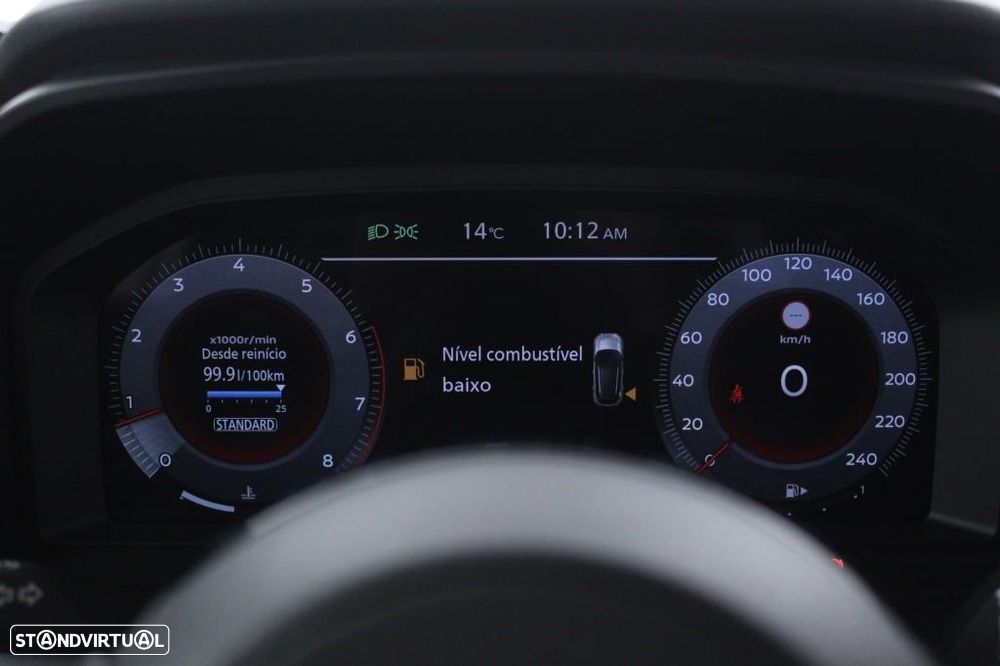 Nissan Qashqai 1.3 DIG-T N-Connecta LED+SKY - 26
