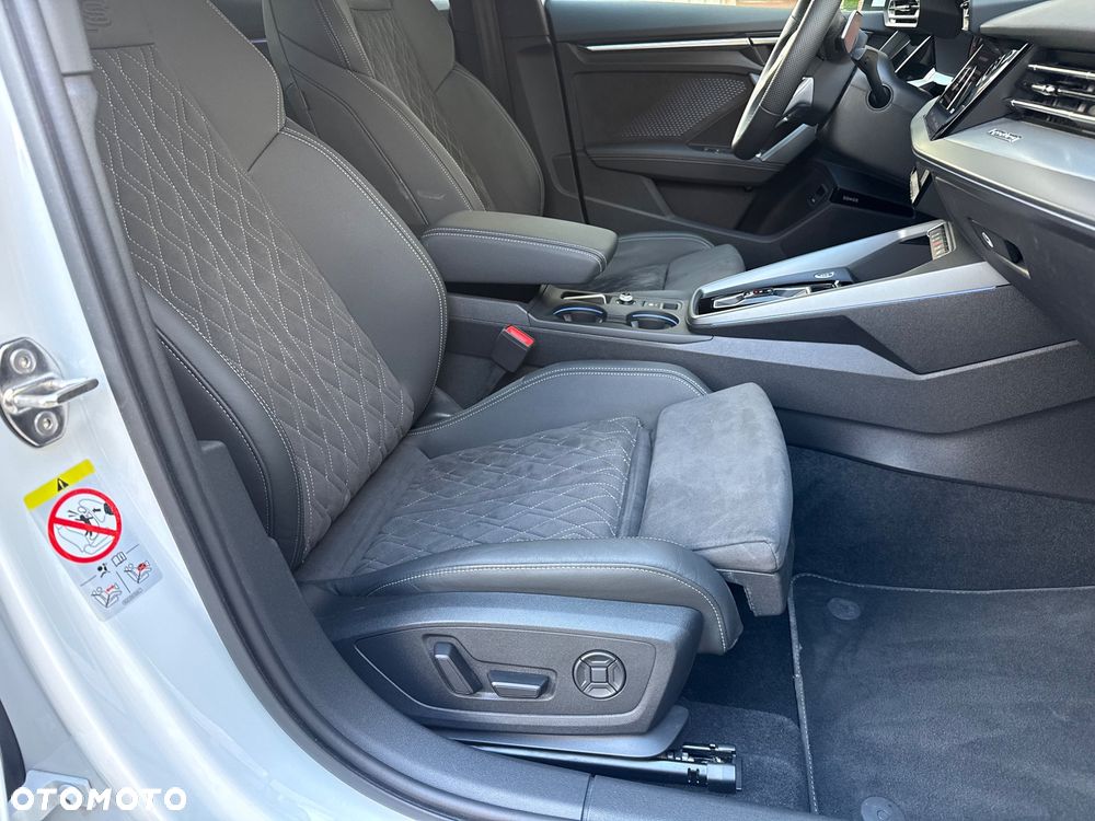 Audi A3 Sportback - 31