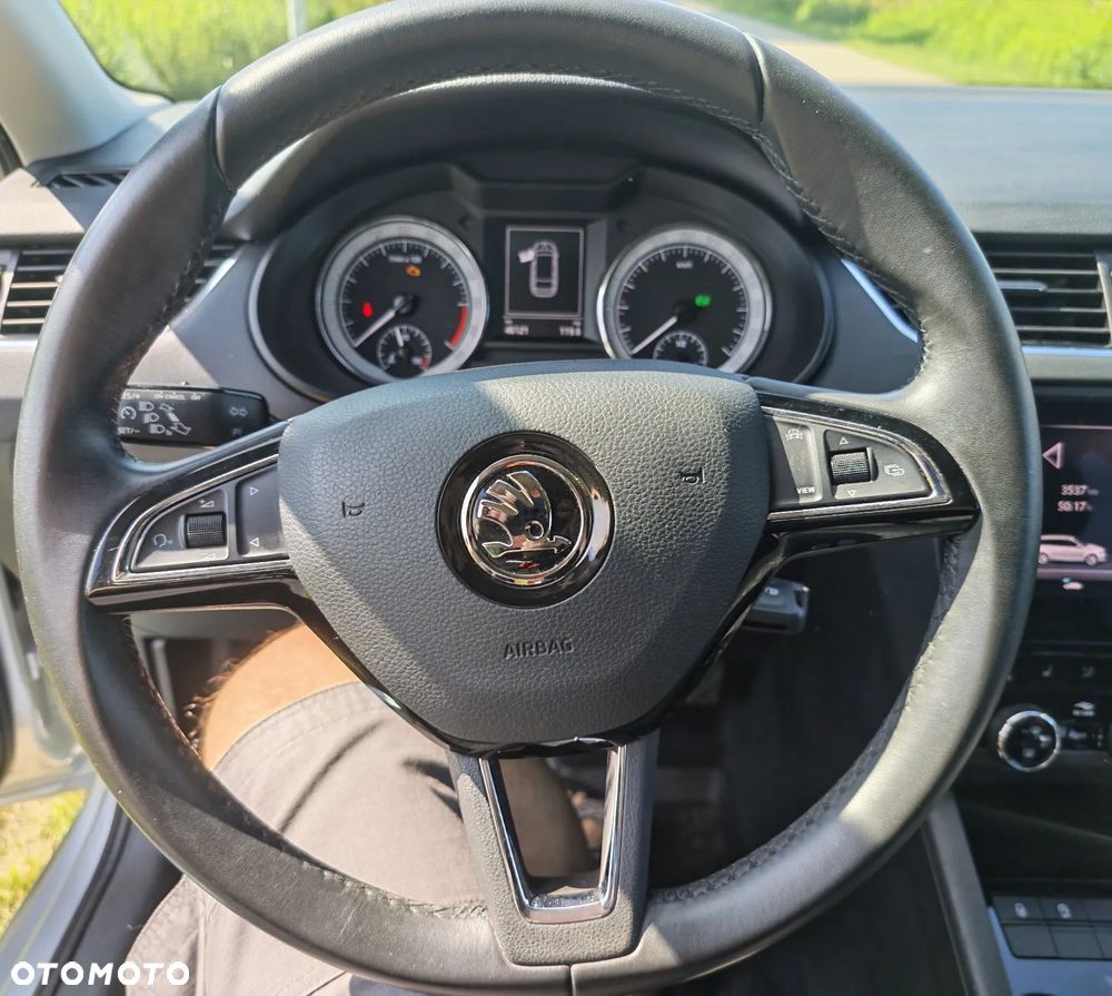 Skoda Octavia 2.0 TDI Style DSG - 12
