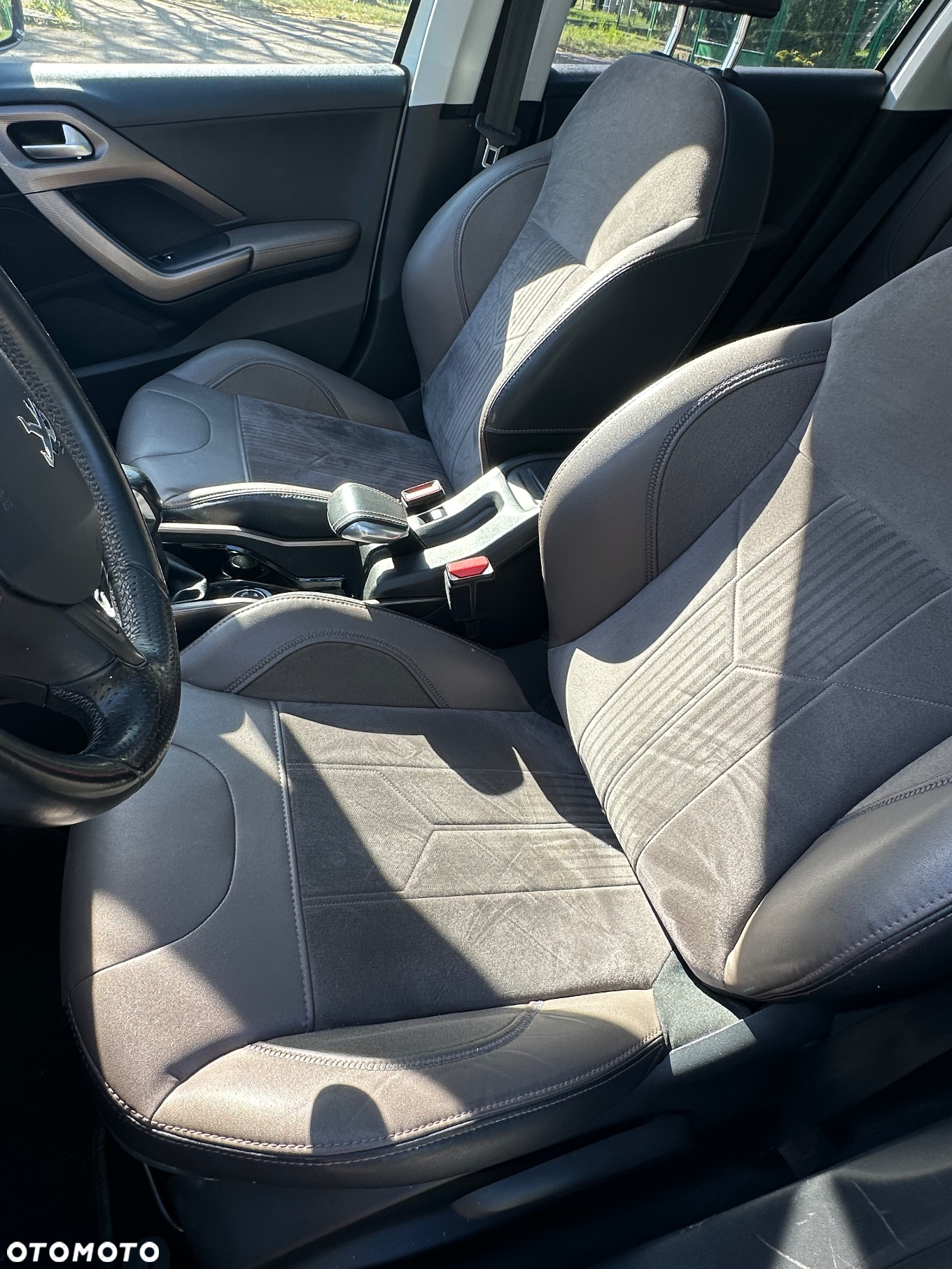 Peugeot 2008 1.6 VTi Allure - 15