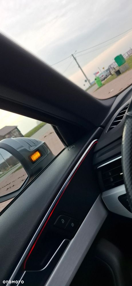 Audi A4 Avant 2.0 TDI S tronic quattro sport - 31