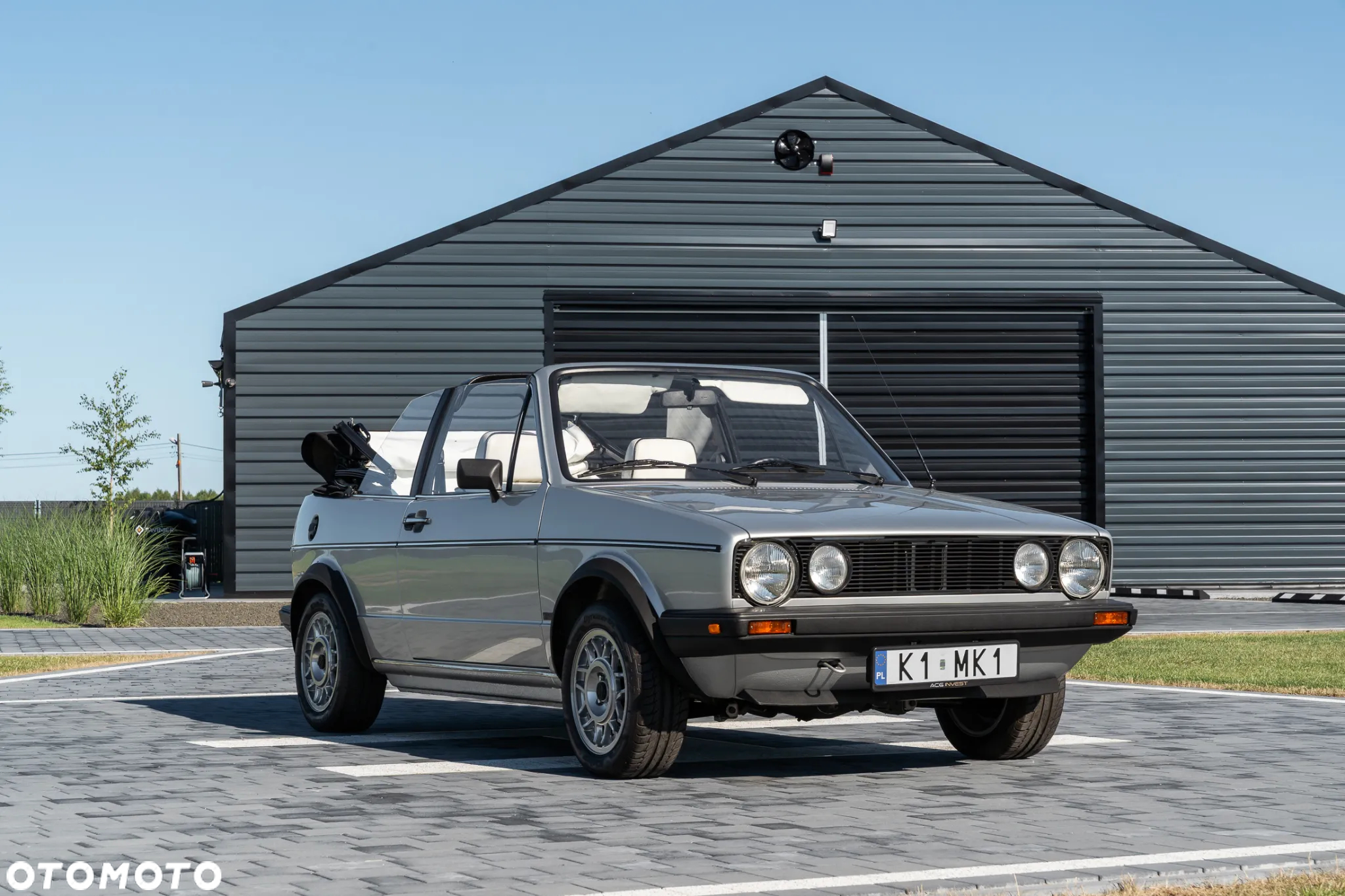 Volkswagen Golf - 10