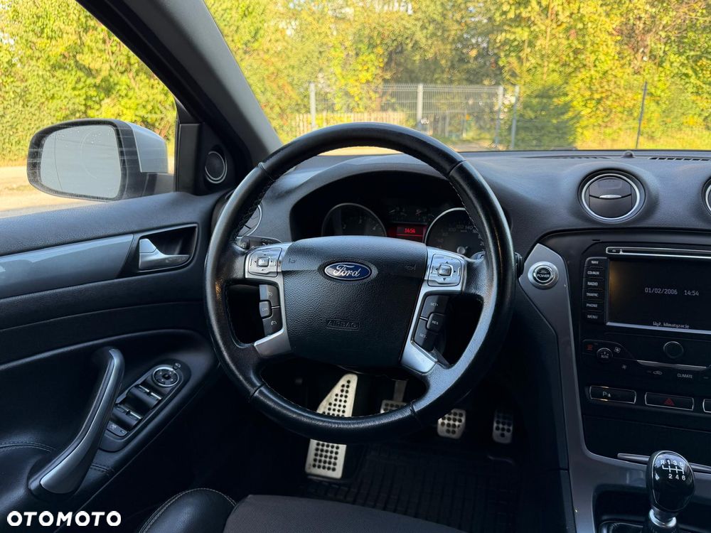 Ford Mondeo 2.0 TDCi Titanium - 17