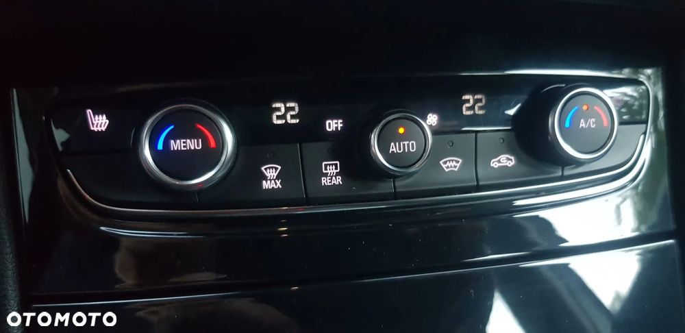 Opel Grandland X - 12