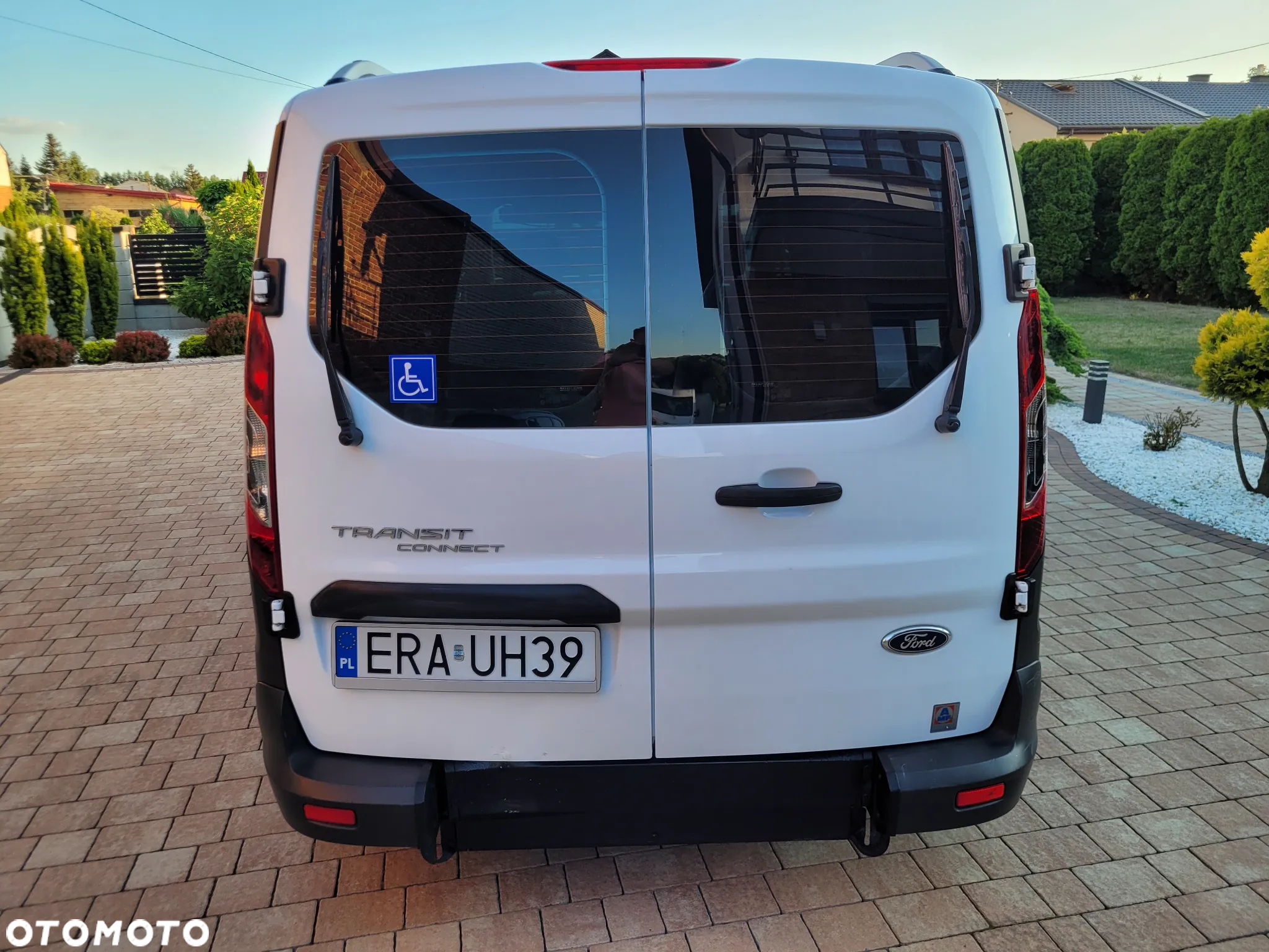 Ford Transit Connect - 10