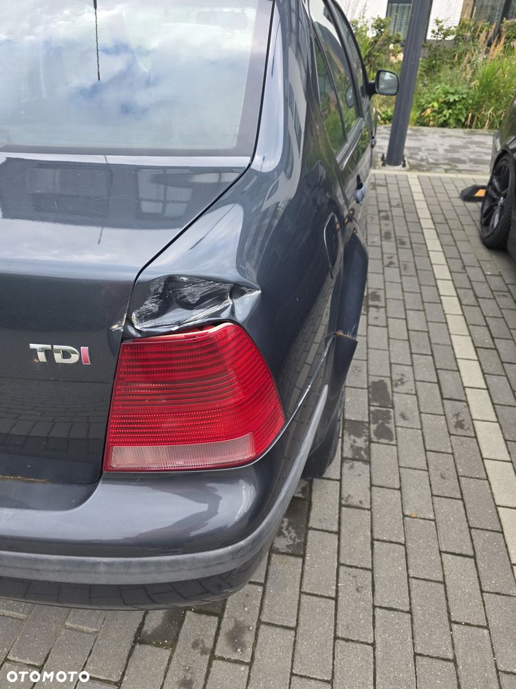Volkswagen Bora 1.9 TDI Basis - 7