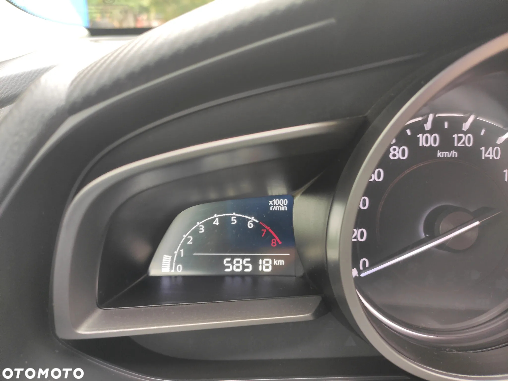 Mazda 2 SKYACTIV-G 90 Exclusive-Line - 9