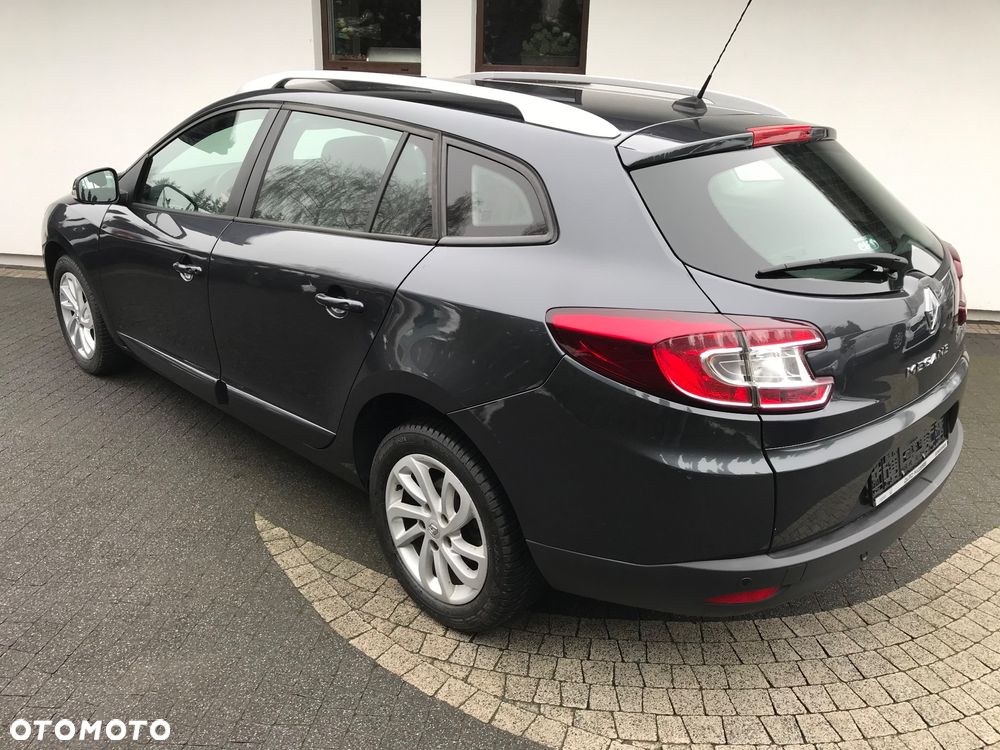 Renault Megane 1.6 16V 110 Paris - 3