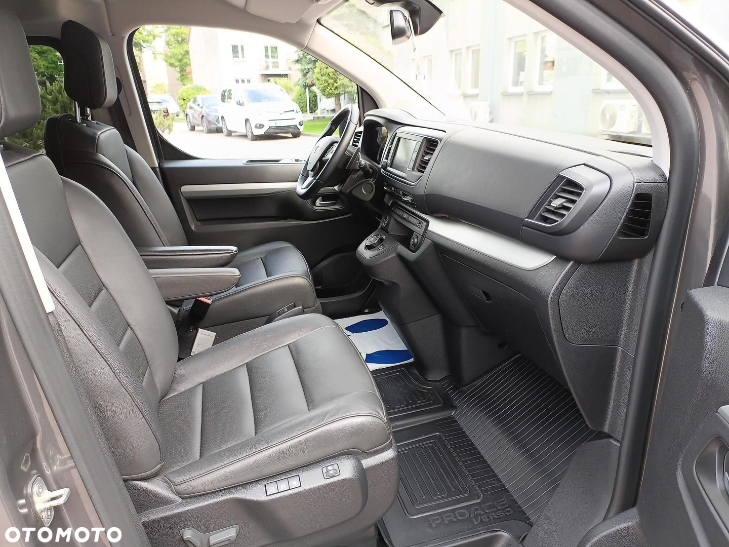 Toyota Proace Verso 2.0 D4-D Long VIP - 16
