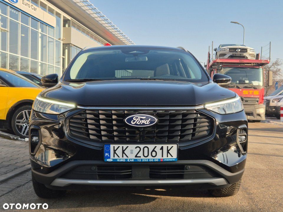 Ford Kuga - 9