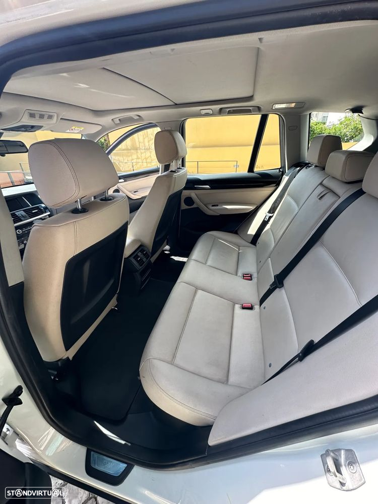 BMW X3 18 d sDrive Auto - 37