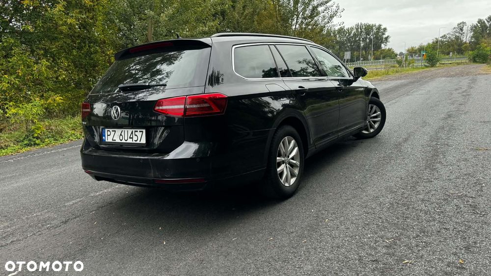 Volkswagen Passat 1.6 TDI BMT Comfortline - 15