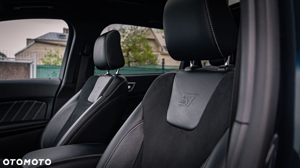 Ford Edge - 37