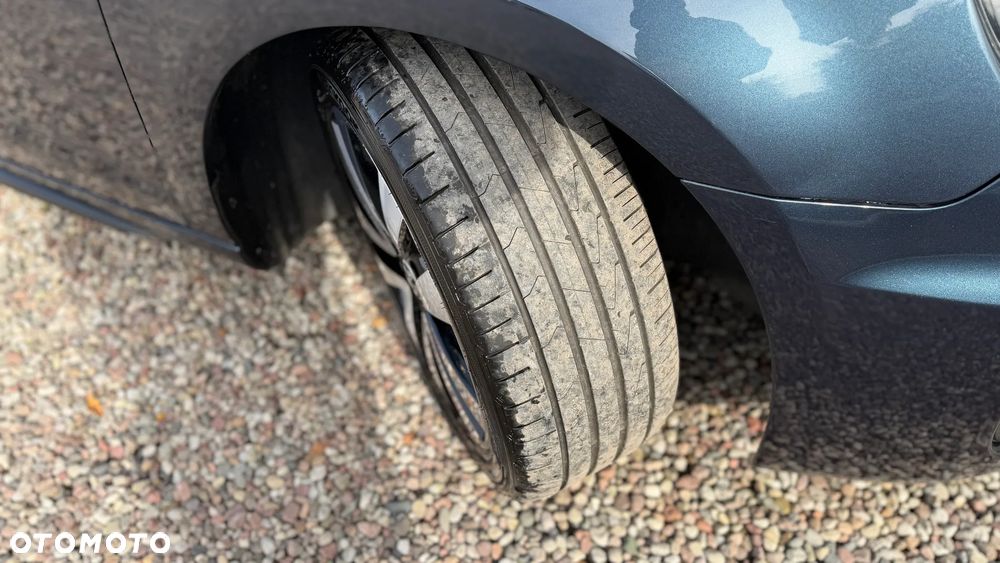 Volkswagen Golf 2.0 TDI DPF GTD - 23