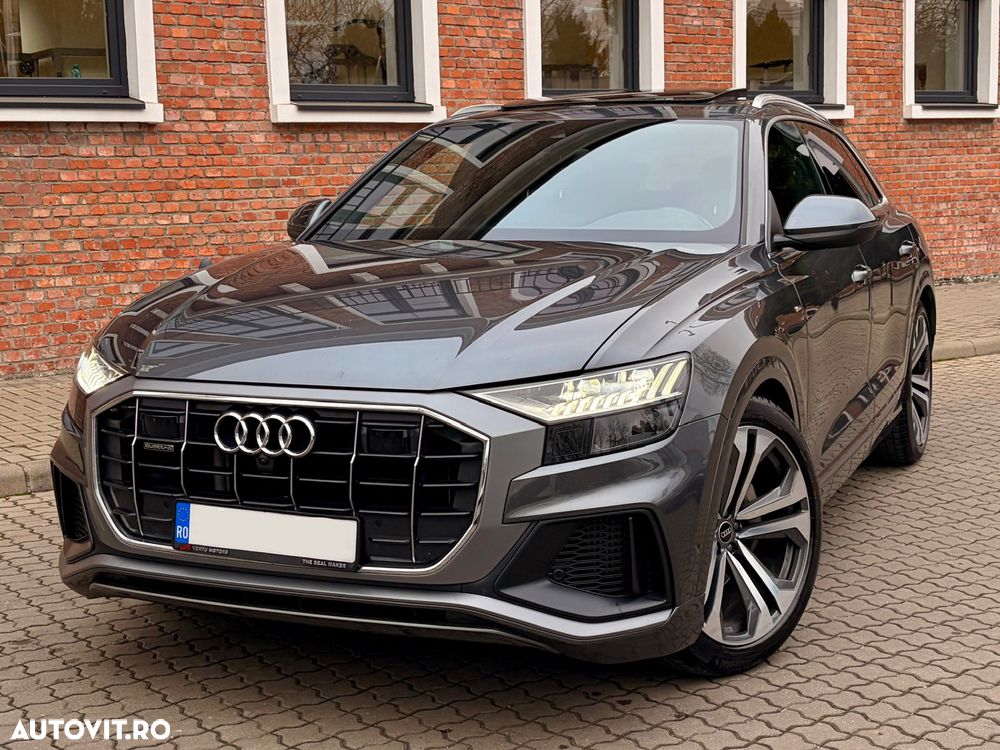 Audi Q8 55 TFSI quattro Tiptronic MHEV - 1