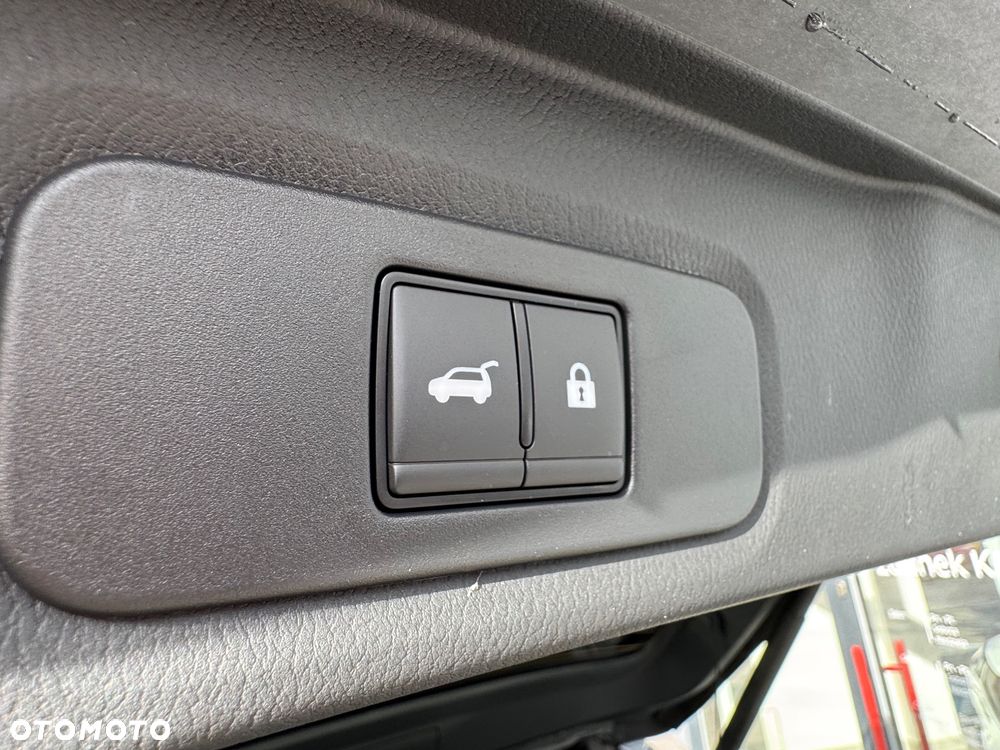 Nissan Qashqai 1.3 DIG-T MHEV N-Connecta Xtronic - 9