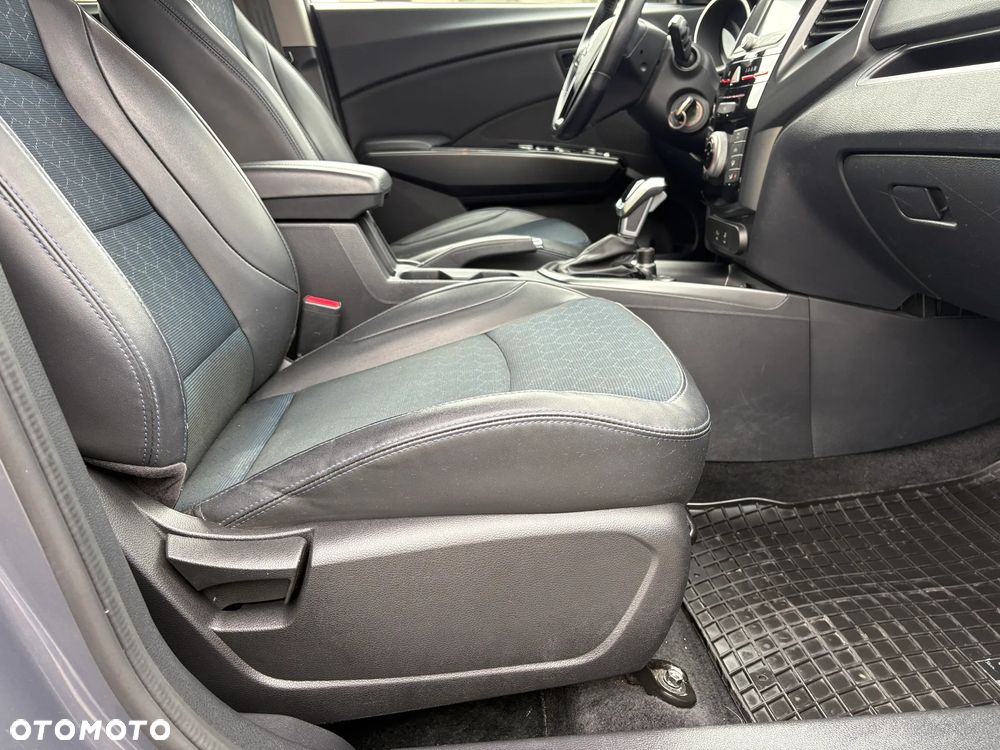 SsangYong/KGM XLV 1.6 Crystal - 12