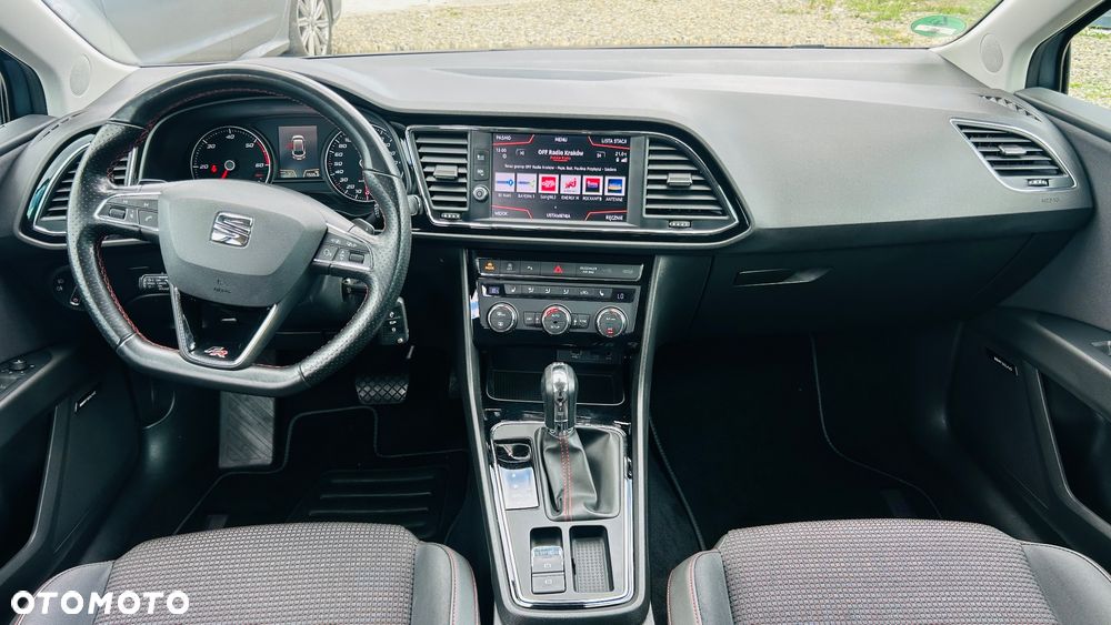 Seat Leon 2.0 TDI DPF Start&Stop DSG XCELLENCE - 28