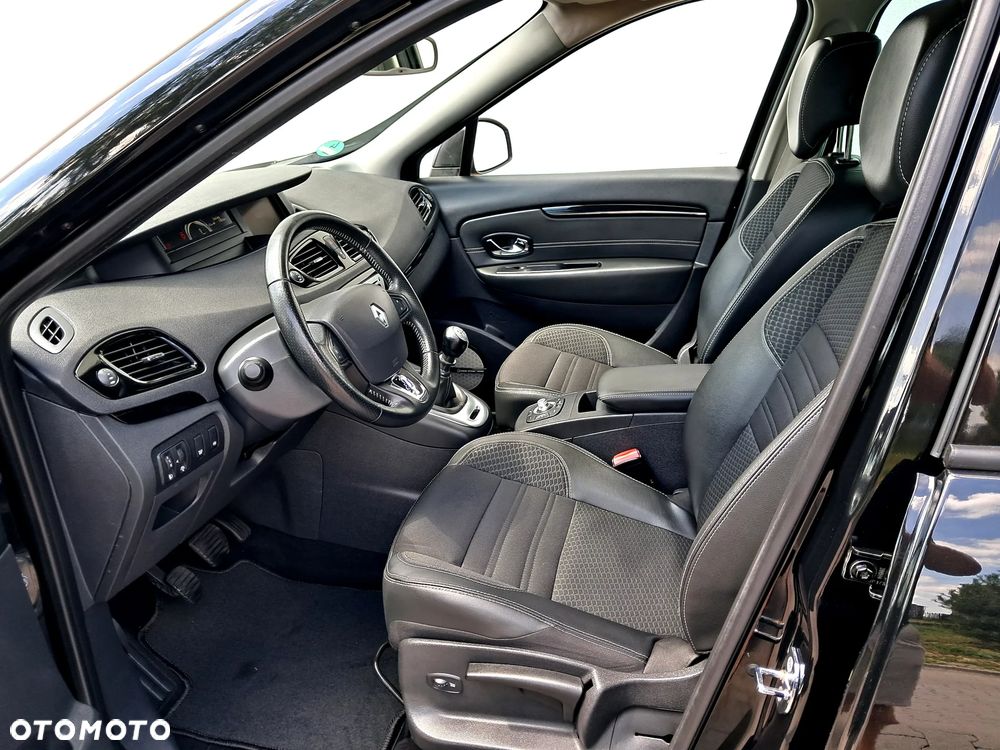 Renault Scenic Energy dCi 130 Start & Stop Bose Edition - 31