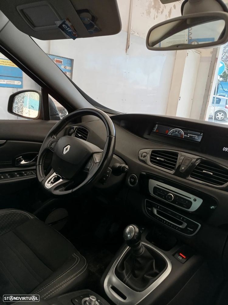 Renault Grand Scénic 1.5 dCi Bose Edition SS - 5
