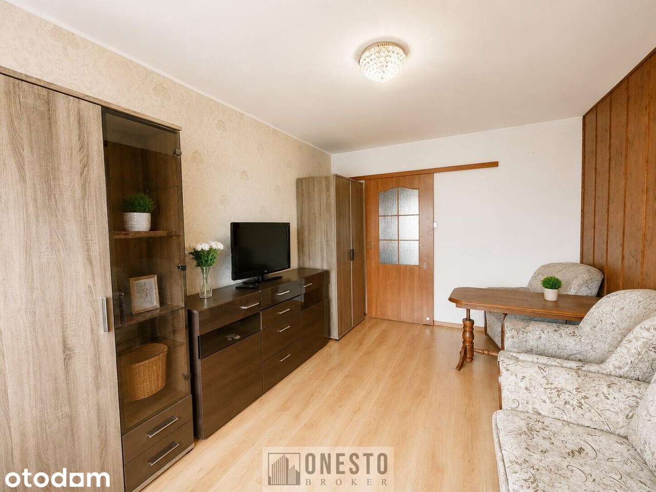 Mieszkanie 60m2 z 3 osobnymi pokojami balkon| Bez piecyka gazowego !